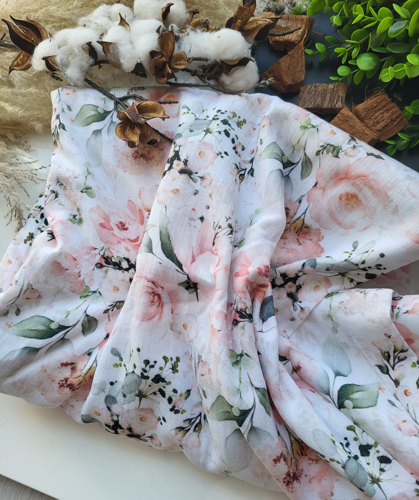 Bambusová viskóza - Růže (kusovka 150cm)