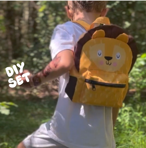 Panel na zvířátkový baťoh